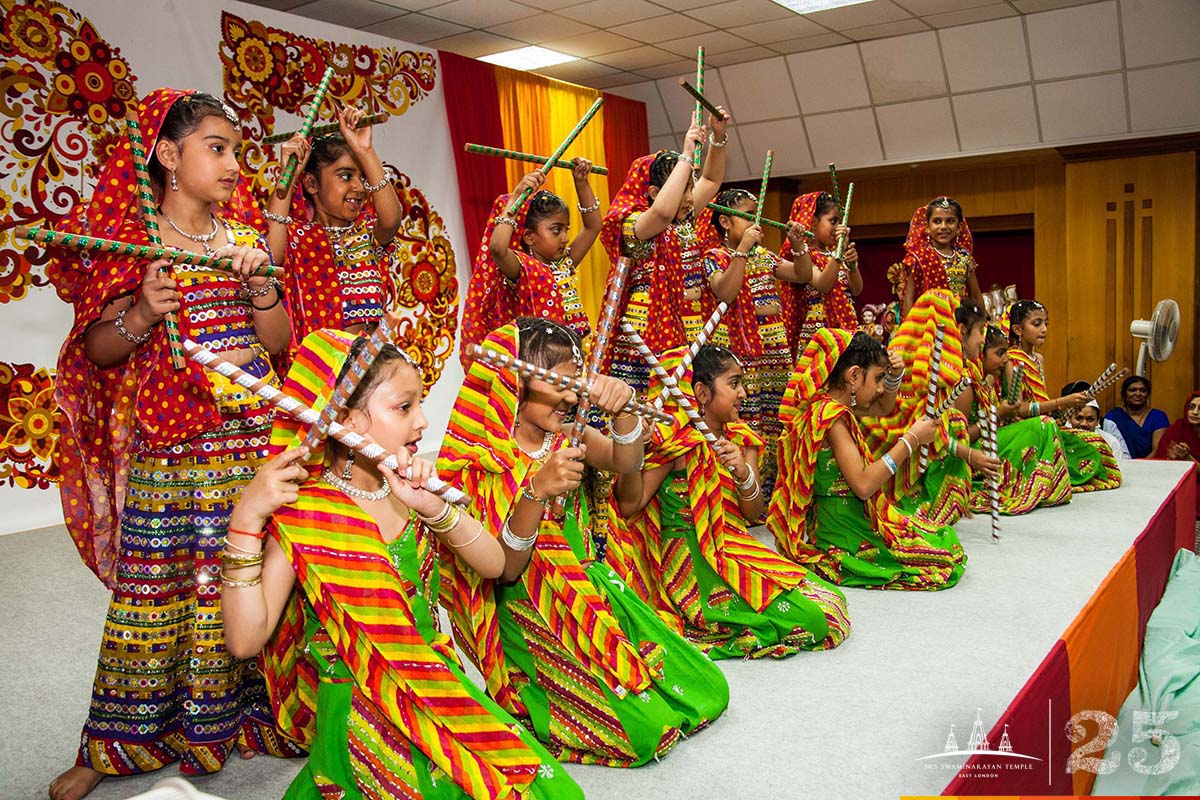 ©1987-2017 SKS Swaminarayan Temple East London